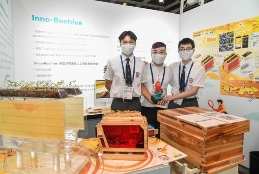 Gold Winner (Junior Secondary Division) - Po Leung Kuk Lee Shing Pik College (Inno-Beehive)